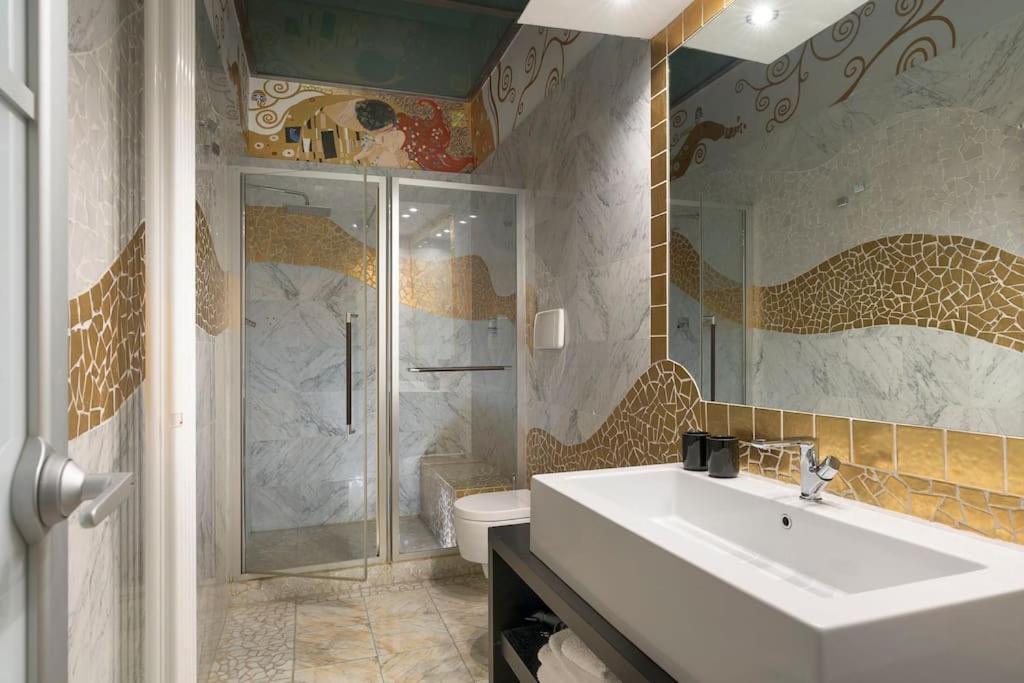 Torrearsa Luxury Garden Suite - Palermo Buitenkant foto
